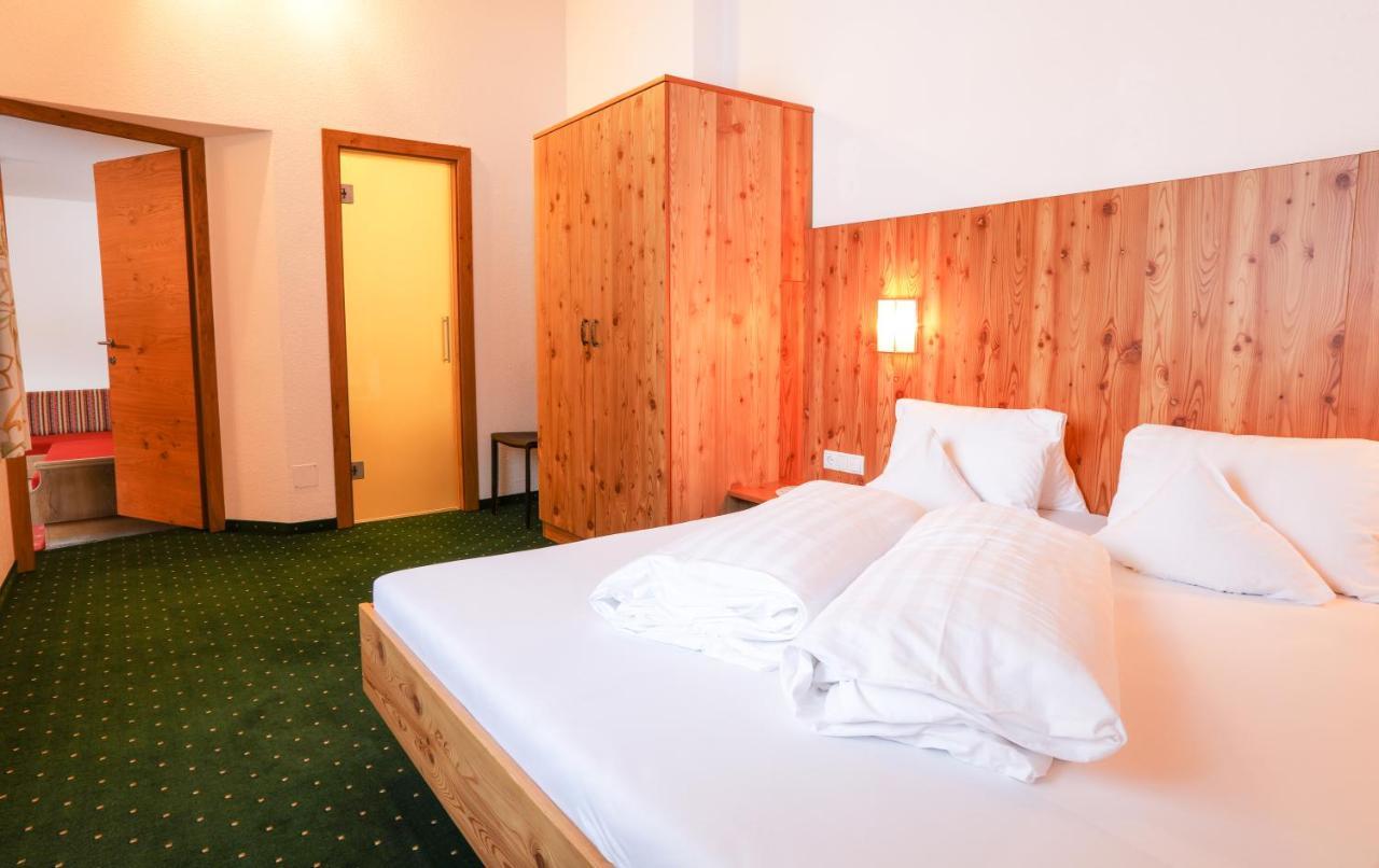 Berghotel Rasis Galtuer Luaran gambar