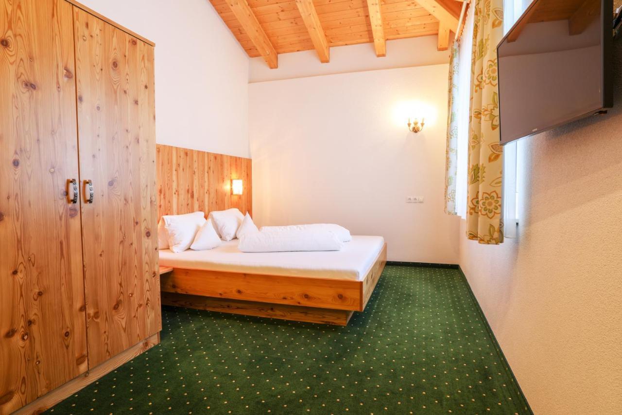 Berghotel Rasis Galtuer Luaran gambar