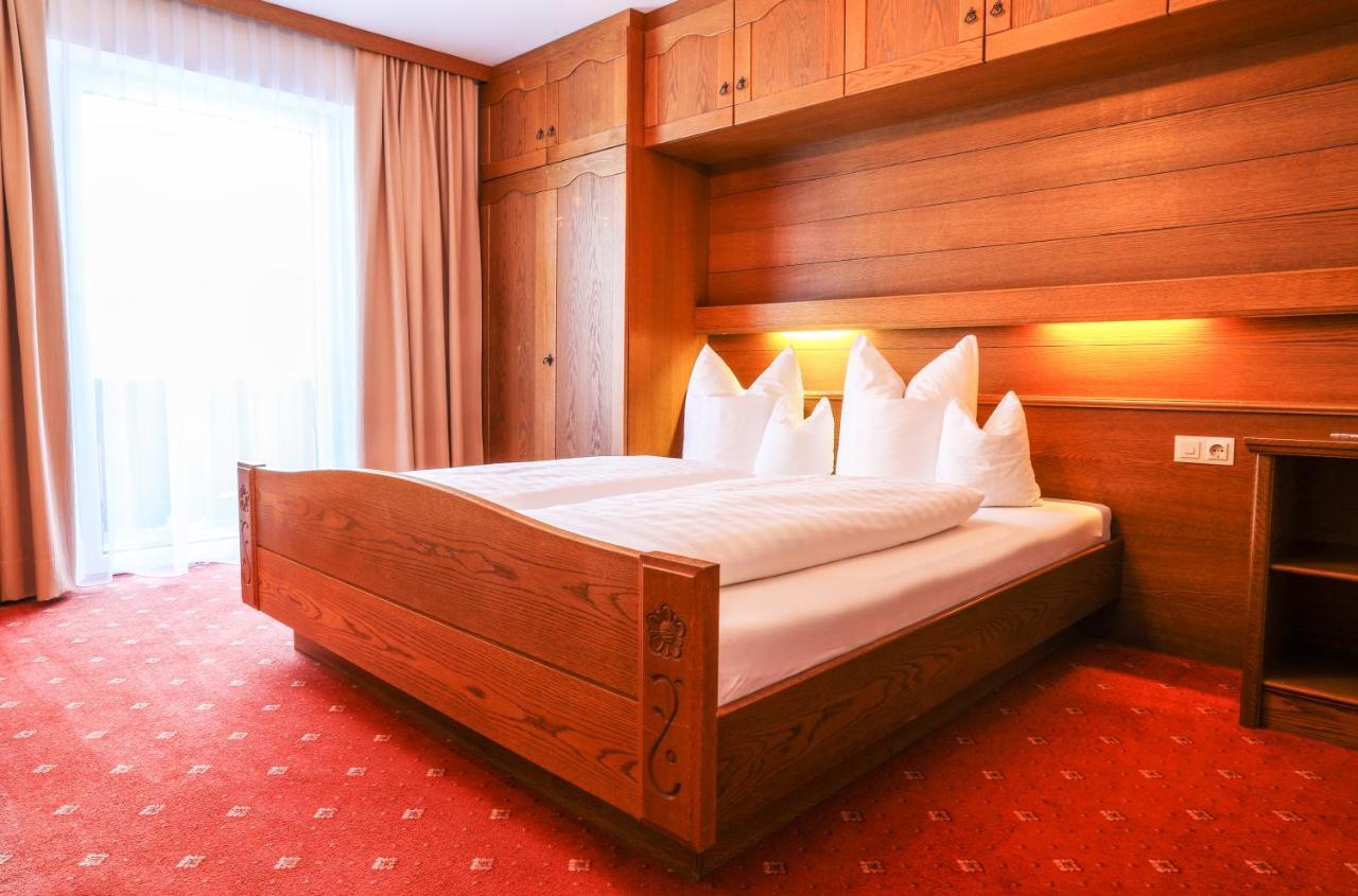 Berghotel Rasis Galtuer Luaran gambar