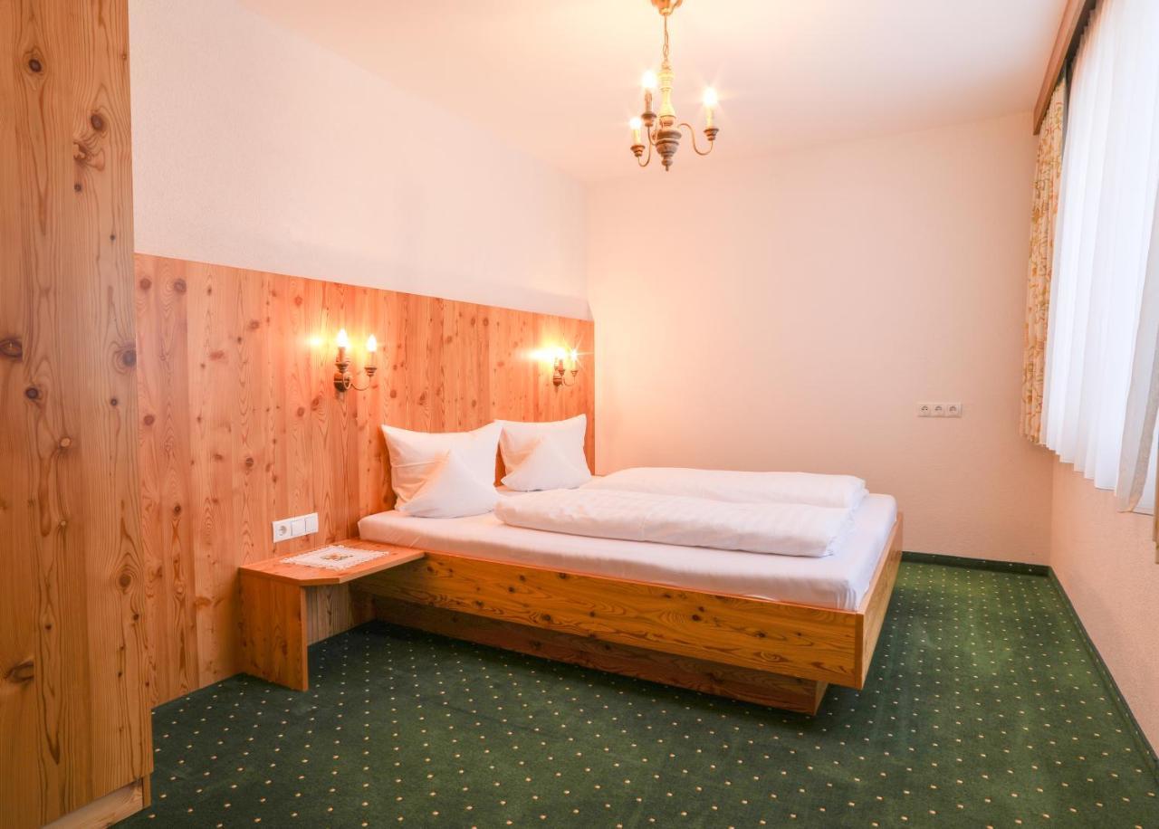 Berghotel Rasis Galtuer Luaran gambar