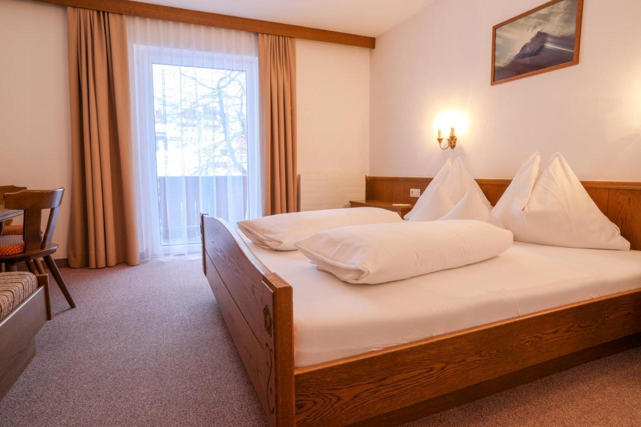Berghotel Rasis Galtuer Luaran gambar